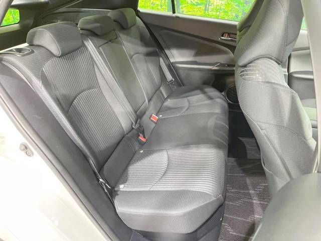 Toyota PRIUS 2016-03 19204-8