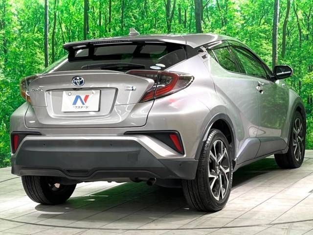 Toyota C-HR 2017-08 183367-17