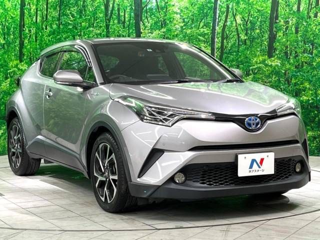 Toyota C-HR 2017-08 183367-16