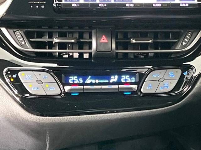 Toyota C-HR 2017-08 183367-5