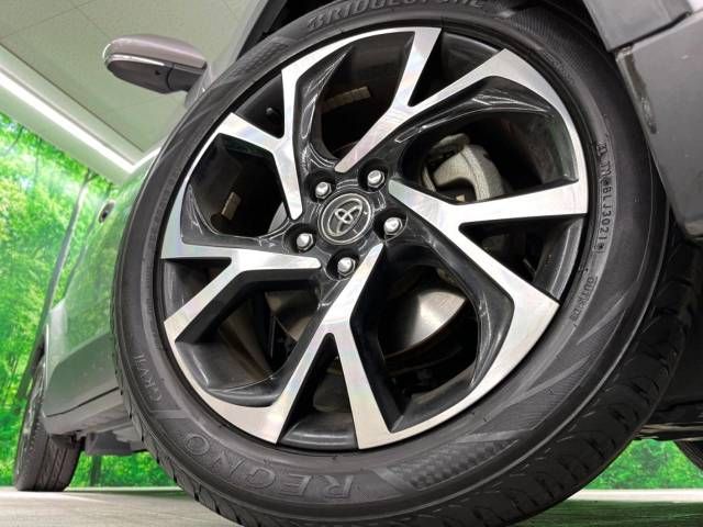 Toyota C-HR 2017-08 183367-13