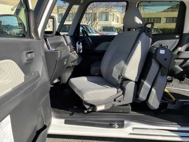Daihatsu TANTO 2022-10 1135-5
