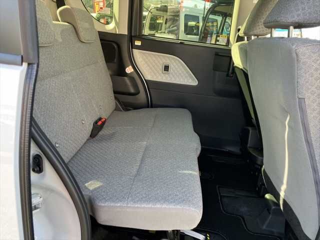 Daihatsu TANTO 2022-10 1135-18