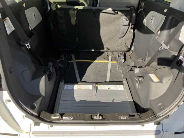 Daihatsu TANTO 2022-10 1135-3