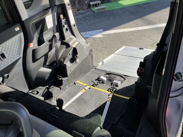 Daihatsu TANTO 2022-10 1135-2
