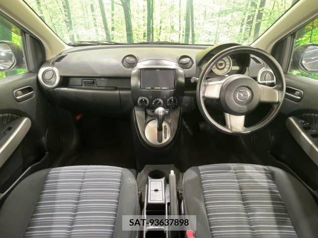 Mazda DEMIO 2010-10 267547-1