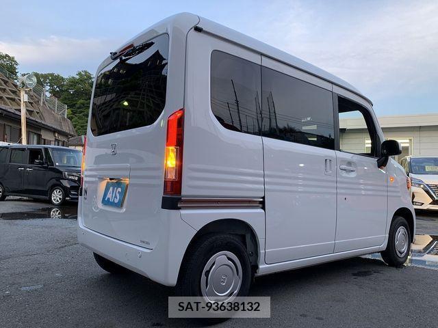 Honda N-VAN 2023-04 281585-1