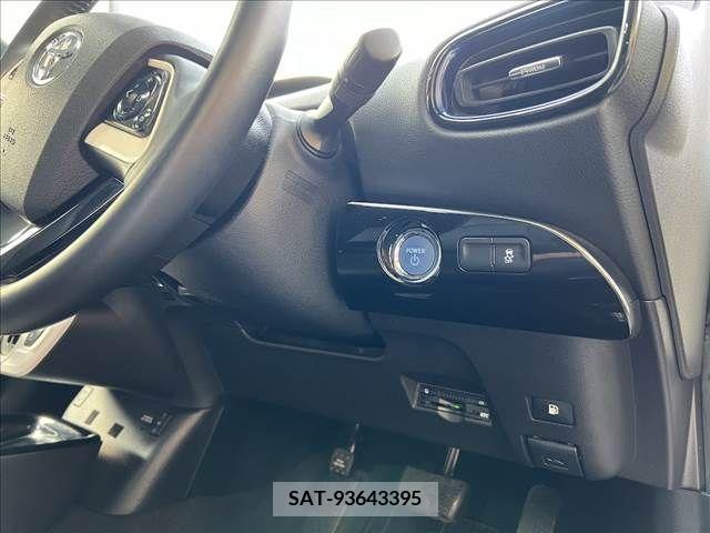Toyota PRIUS 2016-02 210340-11