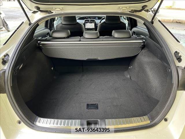 Toyota PRIUS 2016-02 210340-9