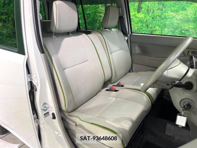 Daihatsu MOVE CONTE 2014-11 253630-8