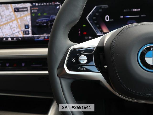 Bmw i7 2022-10 384455-22