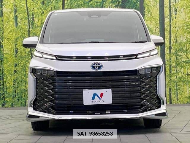 Toyota VOXY HYBRID 2023-10 337238-15