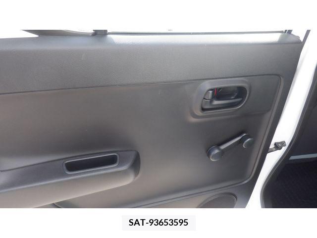 Suzuki ALTO 2017-02 327460-21