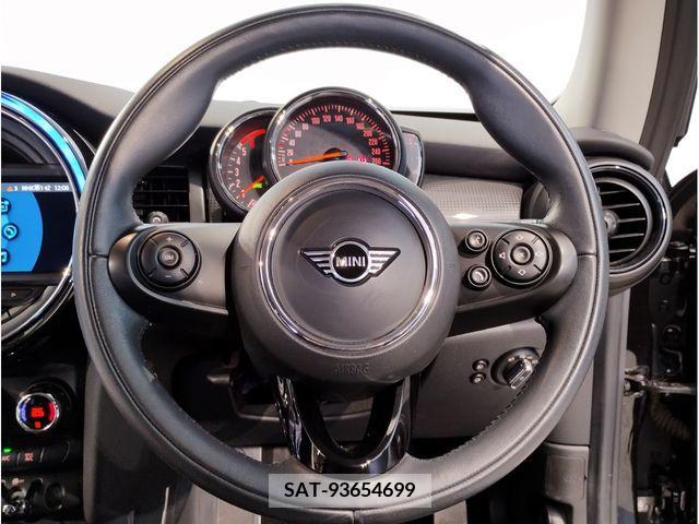 Bmw MINI 2020-08 209997-14