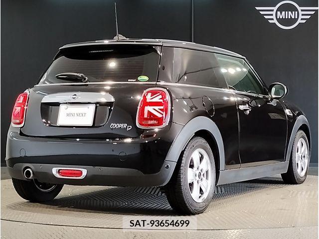Bmw MINI 2020-08 209997-2