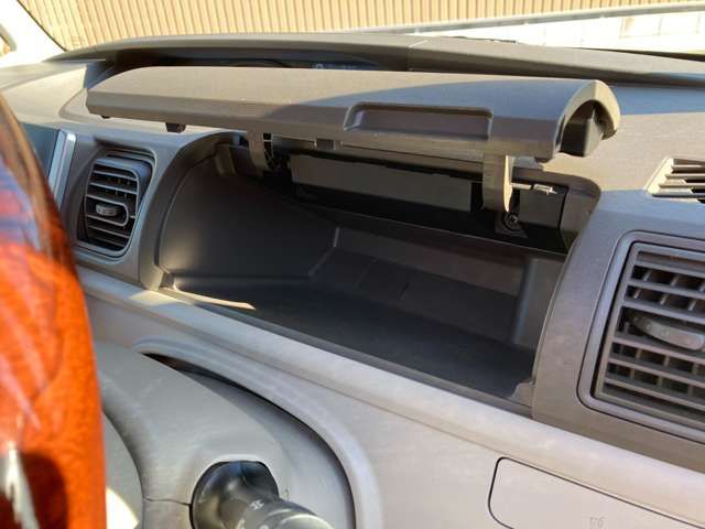 Daihatsu TANTO 2017-03 196195-9