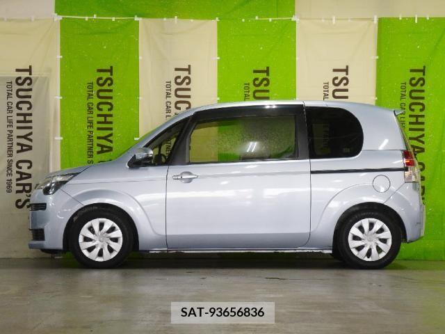 Toyota SPADE 2013-10 351994-17
