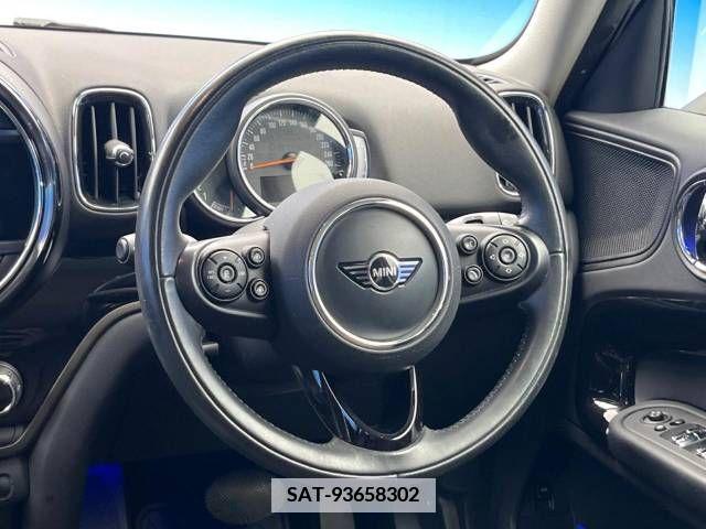Bmw MINI 2018-12 348392-10