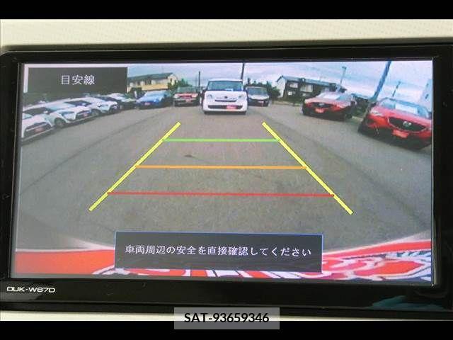 Daihatsu MOVE 2017-04 208495-6
