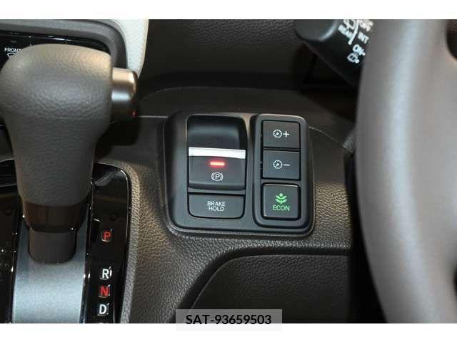 Honda N BOX 2022-07 212543-9