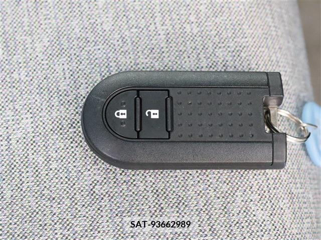 Toyota PASSO 2018-06 246935-14