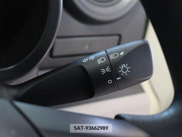 Toyota PASSO 2018-06 246935-25