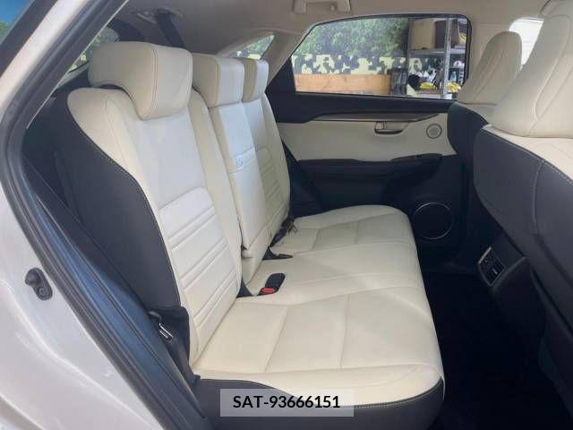 Lexus NX 2017-12 275621-10