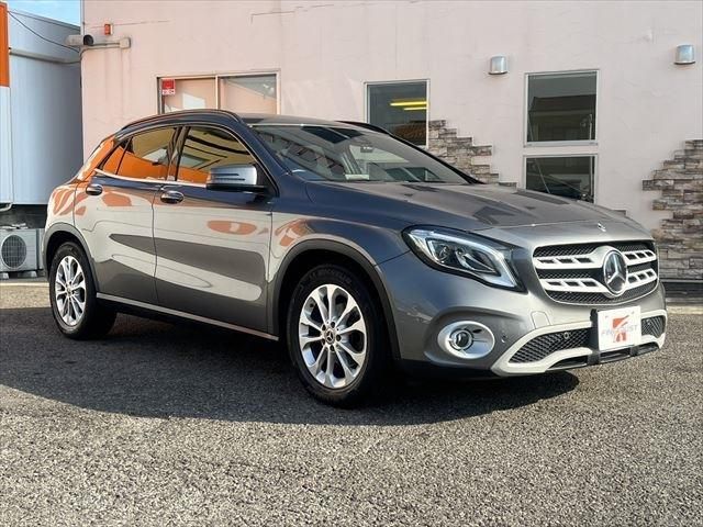 Mercedes Benz GLA-CLASS 2017-06 17941-2