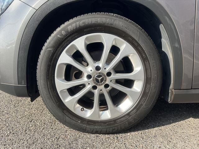 Mercedes Benz GLA-CLASS 2017-06 17941-14