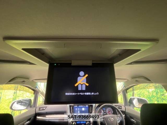 Toyota ALPHARD 2018-11 388981-3