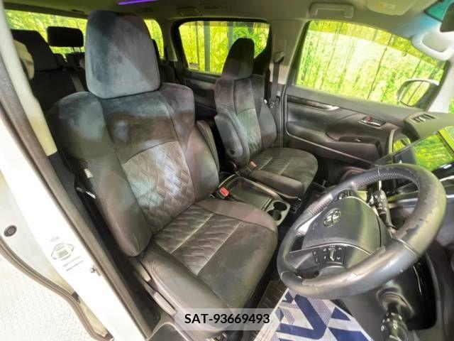 Toyota ALPHARD 2018-11 388981-8