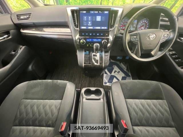 Toyota ALPHARD 2018-11 388981-1