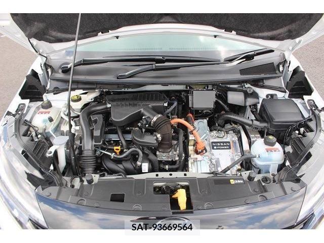 Nissan AURA 2023-04 389484-18