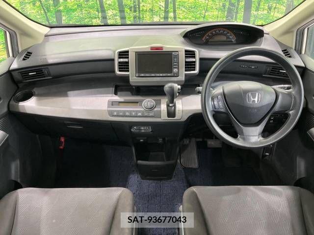 Honda FREED 2011-08 360566-1