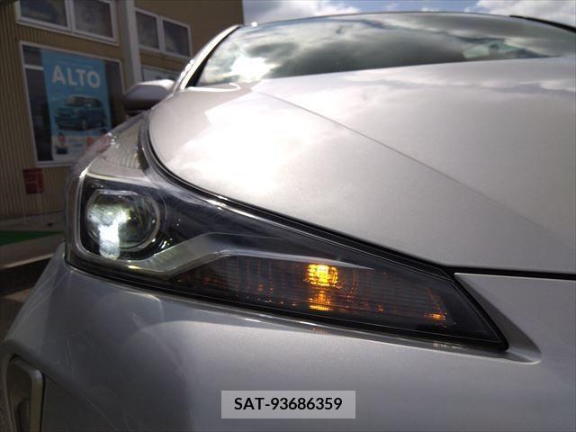 Toyota PRIUS 2021-05 281941-3