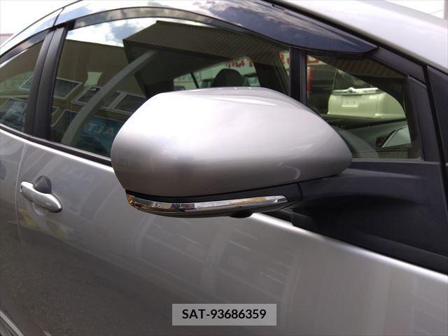 Toyota PRIUS 2021-05 281941-5