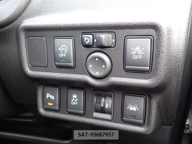 Nissan NOTE 2019-01 207584-8