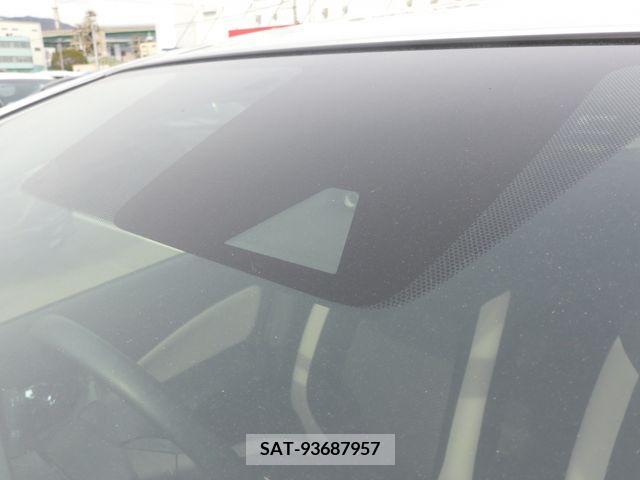 Nissan NOTE 2019-01 207584-11
