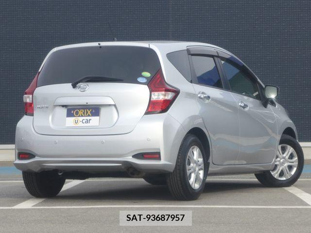 Nissan NOTE 2019-01 207584-2