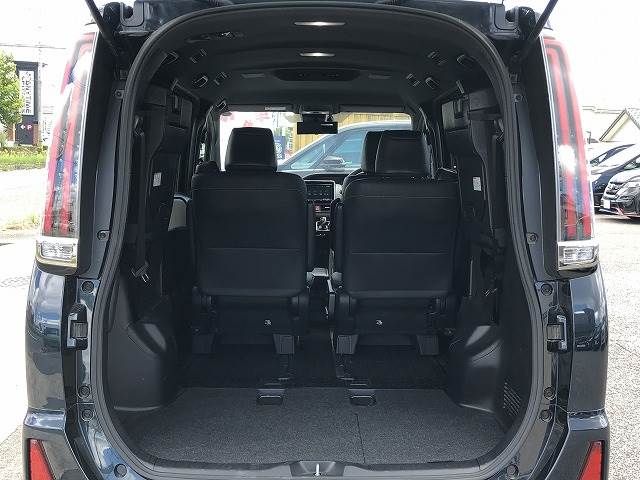 Toyota NOAH HYBRID 2018-11 22511-10