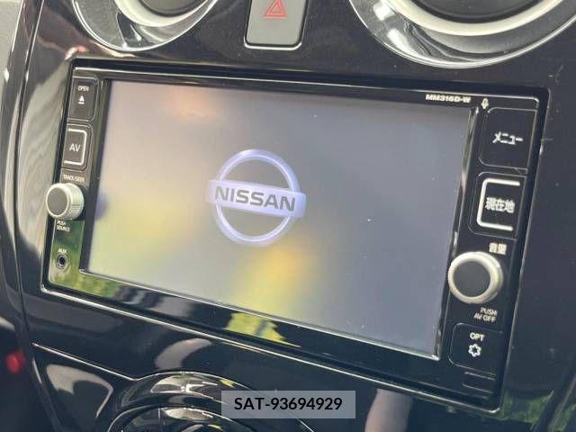 Nissan NOTE 2017-02 305335-2