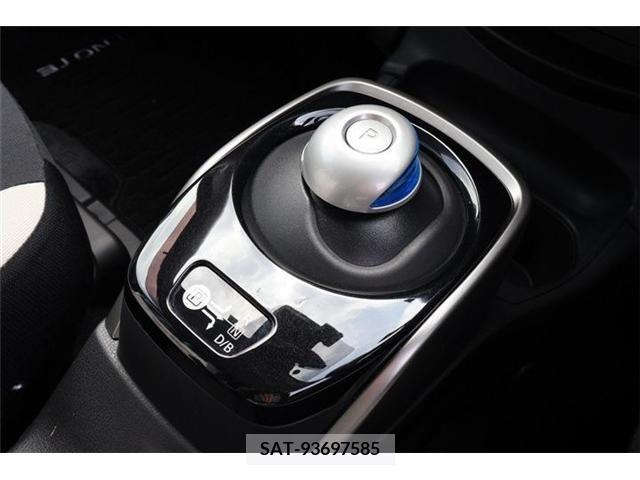 Nissan NOTE 2019-03 241058-6