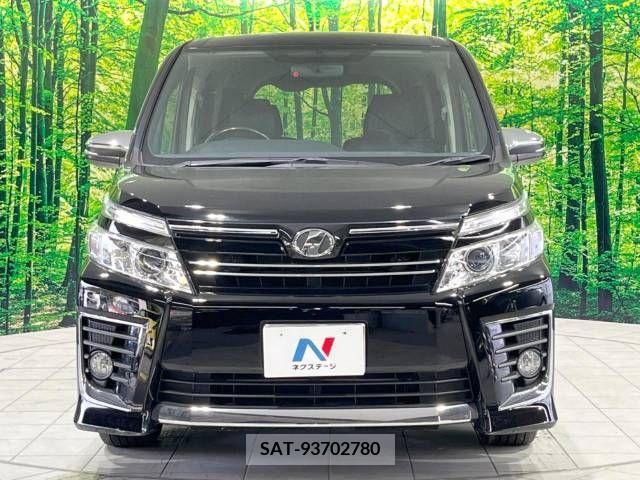 Toyota VOXY 2015-03 245340-15