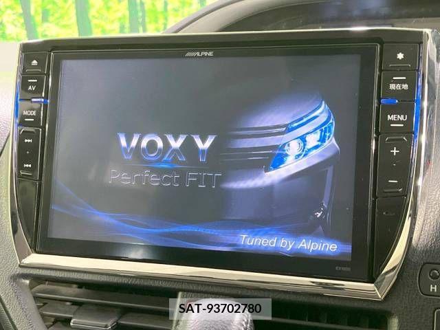 Toyota VOXY 2015-03 245340-2