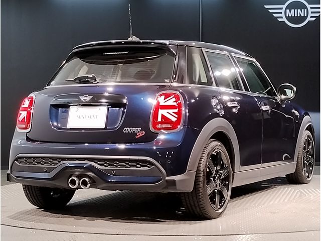 Bmw MINI 2021-06 20933-5