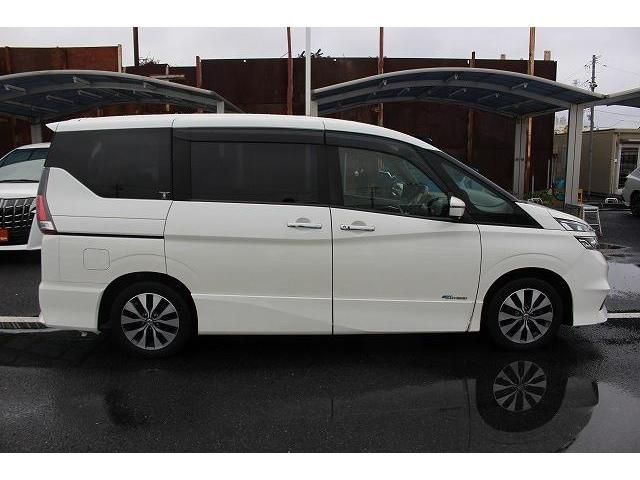 Nissan SERENA 2016-09 183925-8