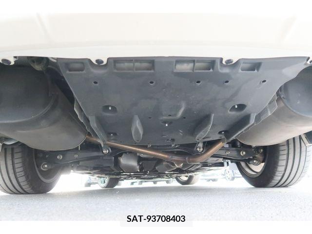 Toyota CROWN SEDAN 2016-11 379276-22