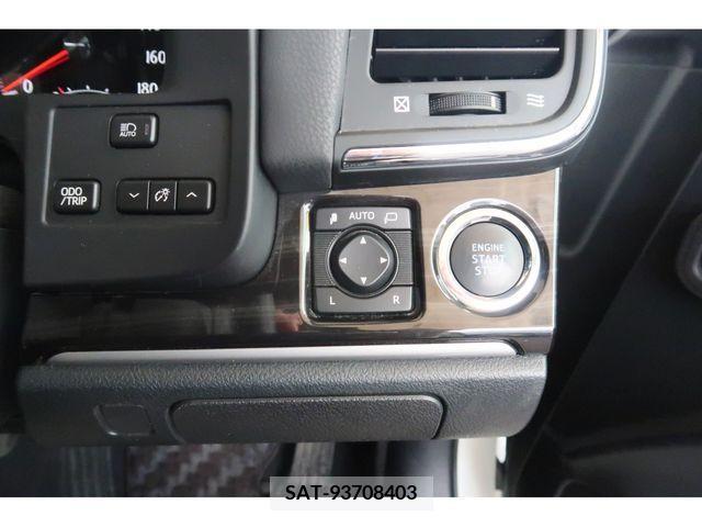 Toyota CROWN SEDAN 2016-11 379276-17