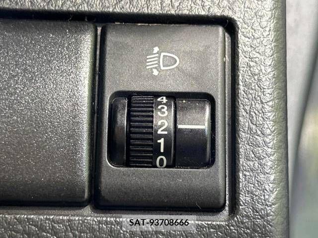 Nissan MOCO 2012-06 364048-7