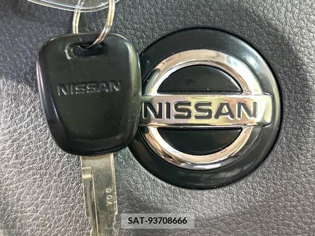 Nissan MOCO 2012-06 364048-6